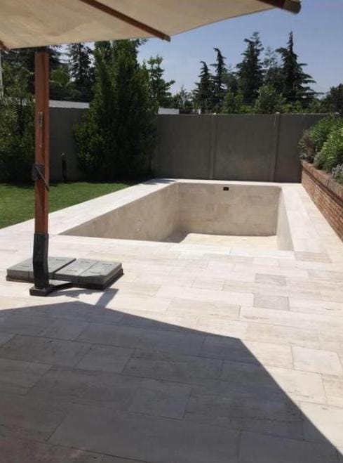 Borde travertino cepillado / brushed 40,6x91,4x2cm. Valor ml. Iva incl - imagen 2